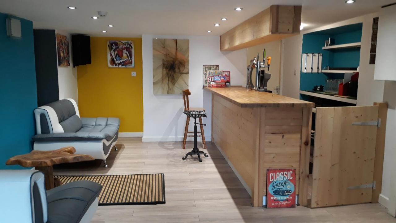 Blue Room Hostel Newquay New Quay Екстериор снимка