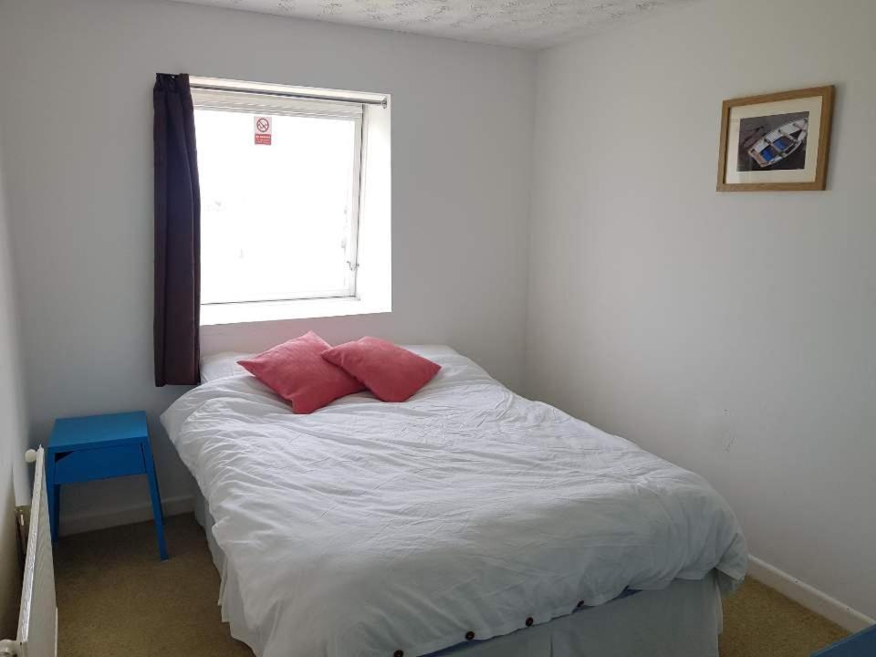 Blue Room Hostel Newquay New Quay Екстериор снимка