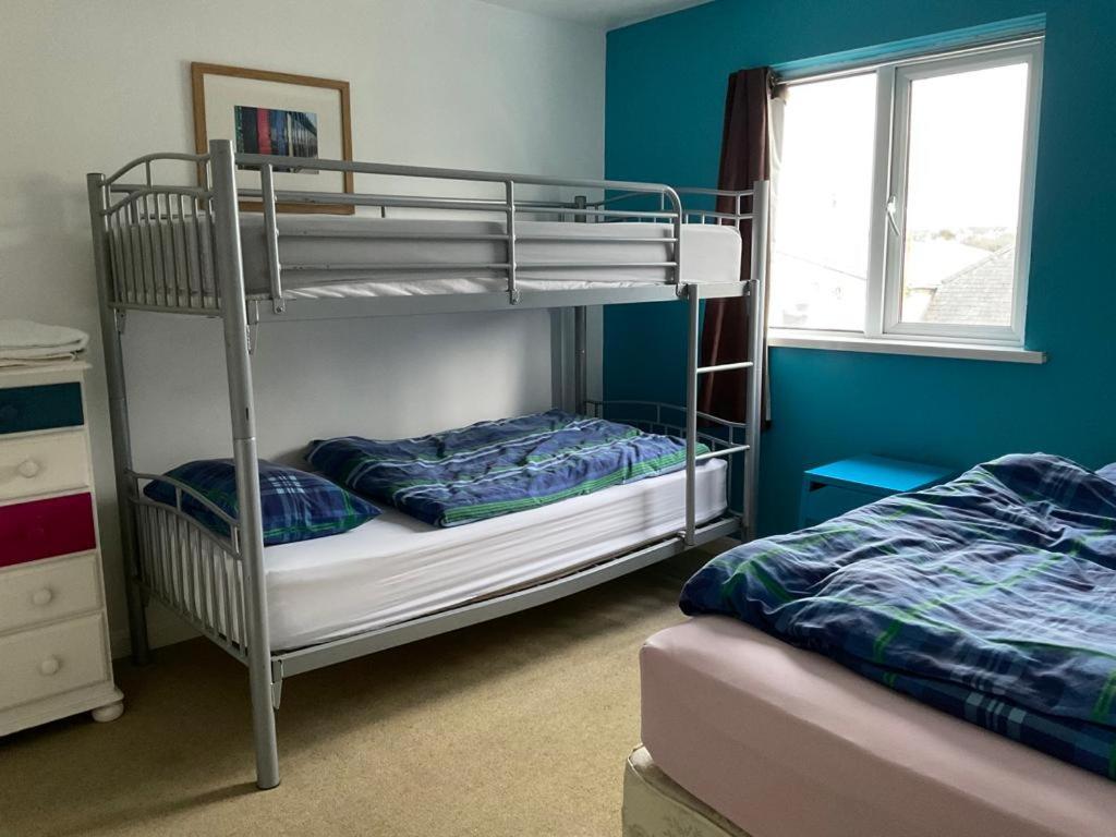 Blue Room Hostel Newquay New Quay Екстериор снимка